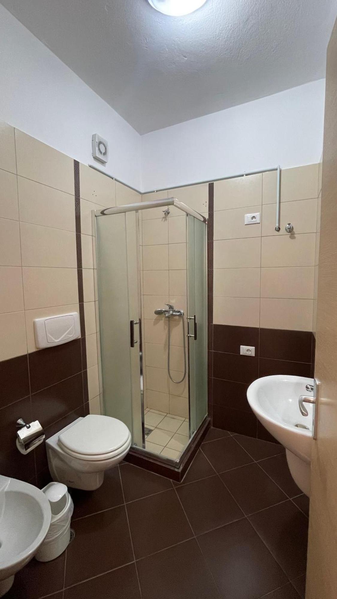 The Blue Horizon Hotel Vlore Exterior photo